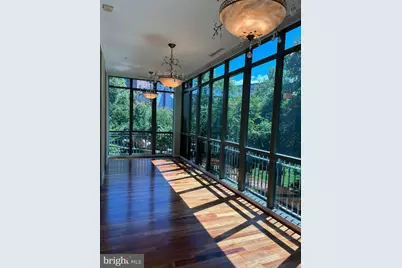 2425 L Street NW #215, Washington, DC 20037 - Photo 19