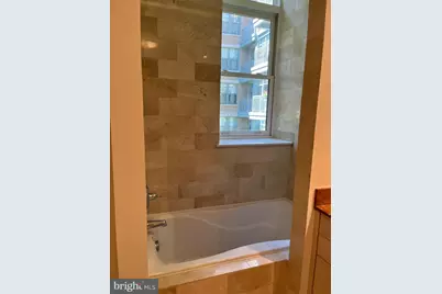 2425 L Street NW #215, Washington, DC 20037 - Photo 23