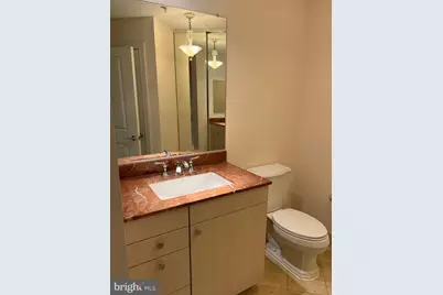 2425 L Street NW #215, Washington, DC 20037 - Photo 27