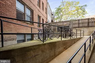 1621 T St NW, Washington, DC 20009 - Photo 21