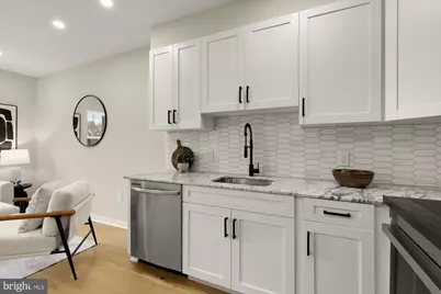 2606 41st Street NW #6, Washington, DC 20007 - Photo 11