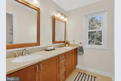 1905 47th Street NW, Washington, DC 20007 - Photo 25