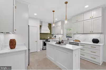 1905 47th Street NW, Washington, DC 20007 - Photo 13