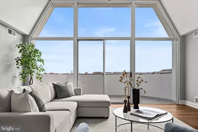 700 7th Street SW #813, Washington, DC 20024 - Photo 5