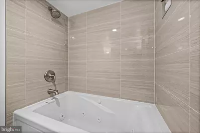 700 7th Street SW #813, Washington, DC 20024 - Photo 23