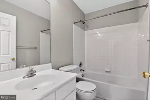 1837 Frederick Douglass Pl SE, Washington, DC 20020 - Photo 17