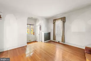 1702 Webster St NW, Washington, DC 20011 - Photo 5