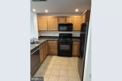 350 G Street SW #N613, Washington, DC 20024 - Photo 5