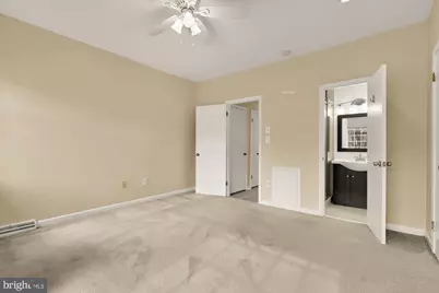 650 E Street NE #A, Washington, DC 20002 - Photo 29