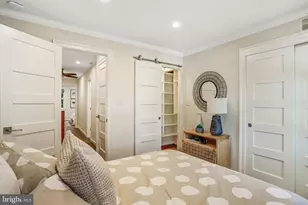 745 10th St SE, Washington, DC 20003 - Photo 25