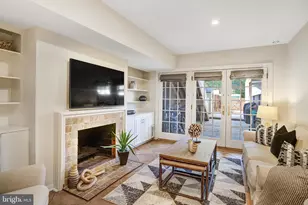 745 10th St SE, Washington, DC 20003 - Photo 35