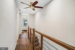 745 10th St SE, Washington, DC 20003 - Photo 23