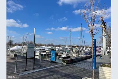 700 7th Street SW #113, Washington, DC 20024 - Photo 33