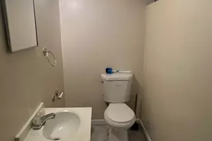 800 Jefferson St NE, Washington, DC 20011 - Photo 17