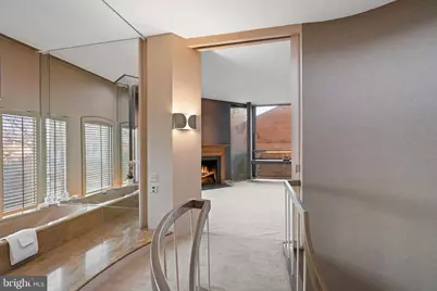 901 26th Street NW, Washington, DC 20037 - Photo 25