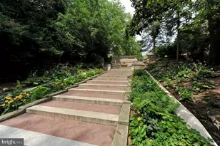 2114 N St NW, Washington, DC 20037 - Photo 23