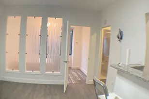 1 Scott NW, Washington, DC 20036 - Photo 23