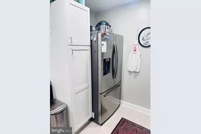 817 E St SE #1, Washington, DC 20003 - Photo 19