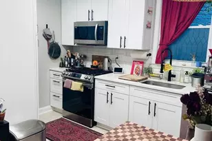 817 E St SE, Washington, DC 20003 - Photo 17