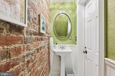 1414 North Carolina Avenue NE, Washington, DC 20002 - Photo 9