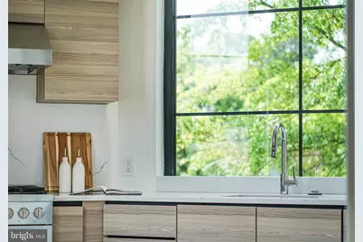 2901 Newark St NW, Washington, DC 20008 - Photo 5