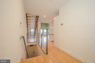 1328 Maryland Ave NE, Washington, DC 20002 - Photo 9