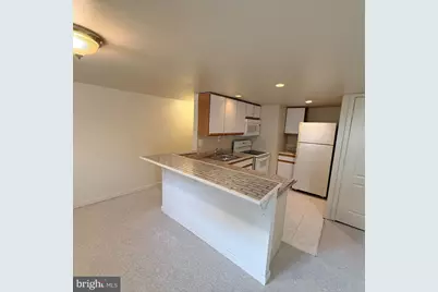 33 Randolph Place NW #B, Washington, DC 20001 - Photo 11