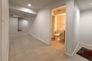 1986 Retta Gilliam Ct SE, Washington, DC 20020 - Photo 17