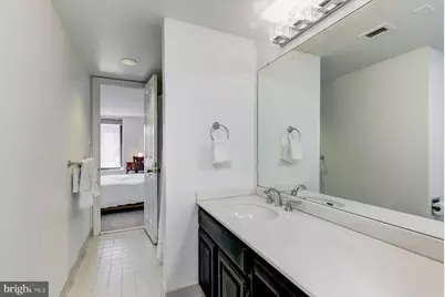 1080 Wisconsin Avenue NW #2001, Washington, DC 20007 - Photo 27