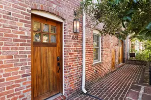 631 D St SE, Washington, DC 20003 - Photo 3