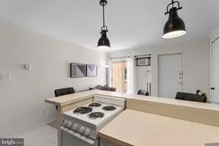 2515 P St NW, Washington, DC 20007 - Photo 15