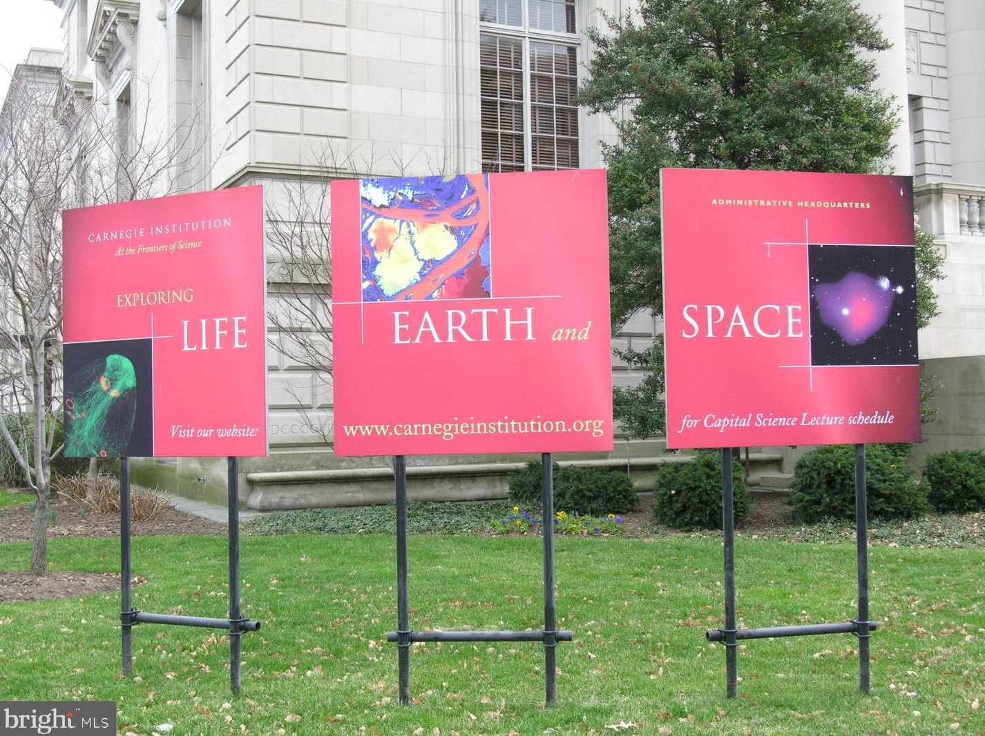 23 Logan Cir, Washington DC  20005-3761 exterior