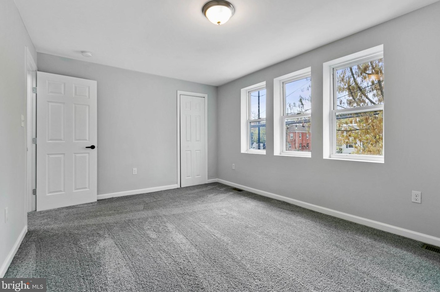 4912 Nannie Helen Burroughs Ave, Washington DC  20019-4817 exterior