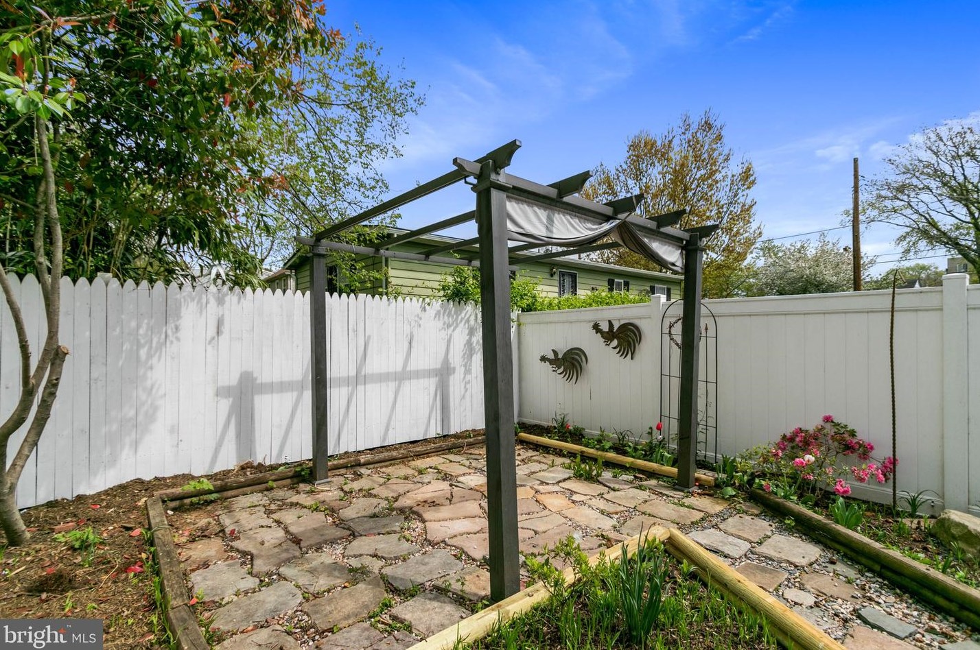 4912 Nannie Helen Burroughs Ave, Washington DC  20019-4817 exterior