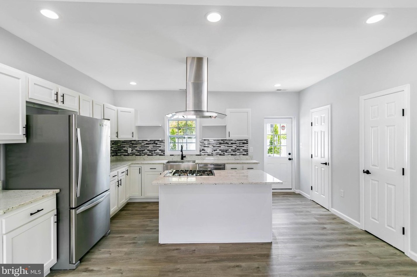 4912 Nannie Helen Burroughs Ave, Washington DC  20019-4817 exterior