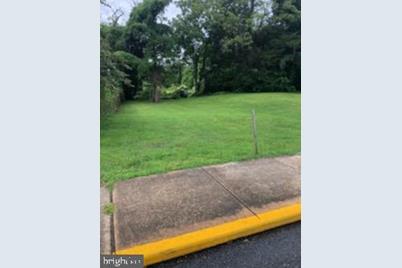 216 Union Street - Photo 1