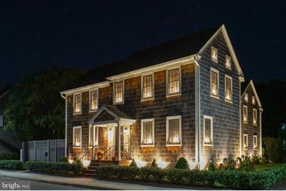 302 Mulberry Street - Photo 1