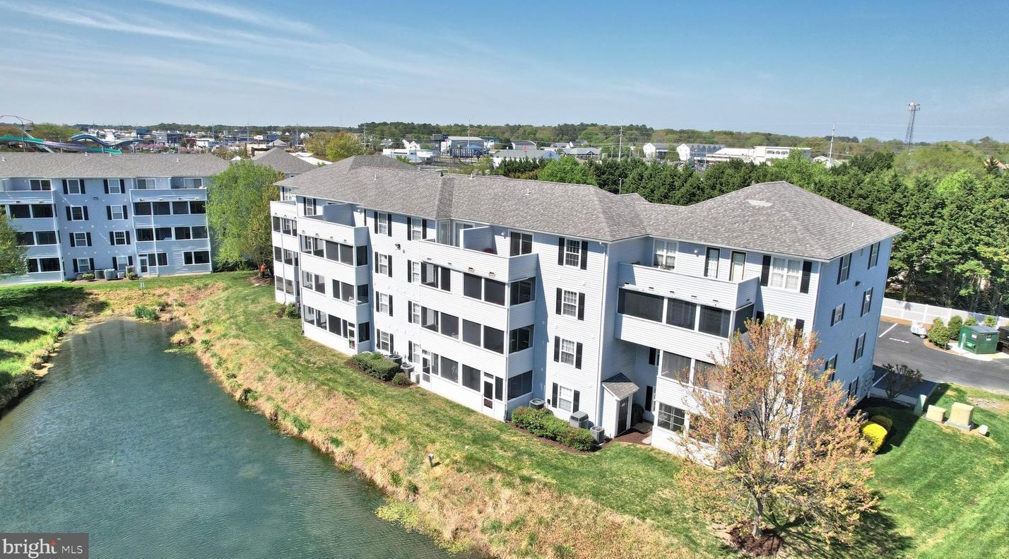 3700 Sanibel Cir, Rehoboth DE  19971-2758 exterior