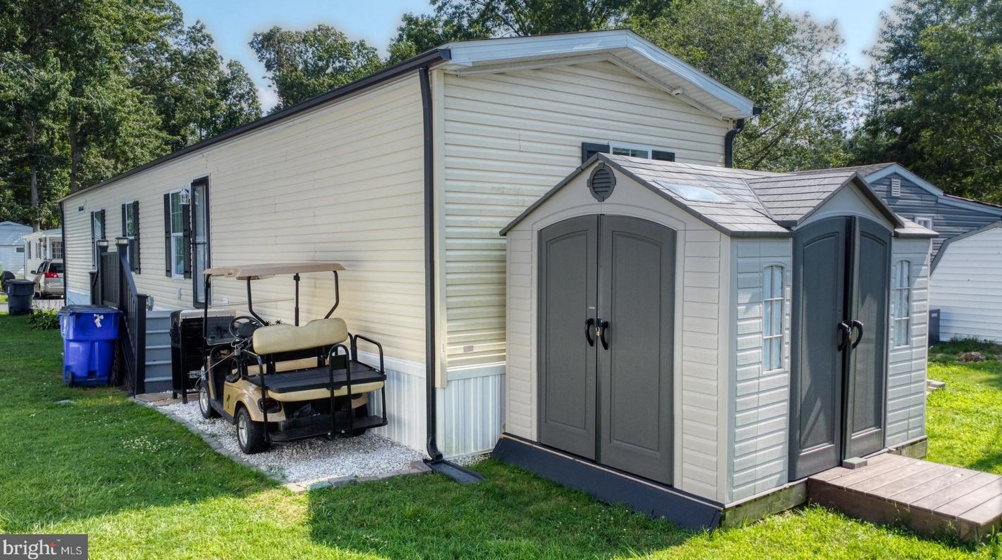 19942 Center Ave, Rehoboth DE  19971-3811 exterior