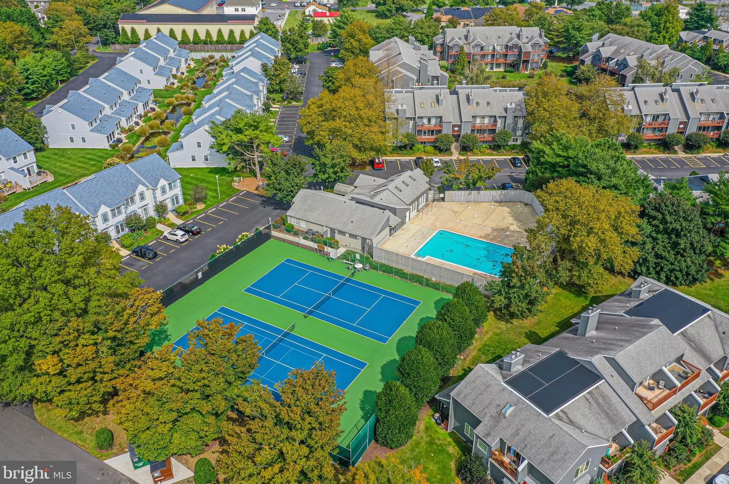 3700 Sanibel Cir, Rehoboth DE  19971-2758 exterior