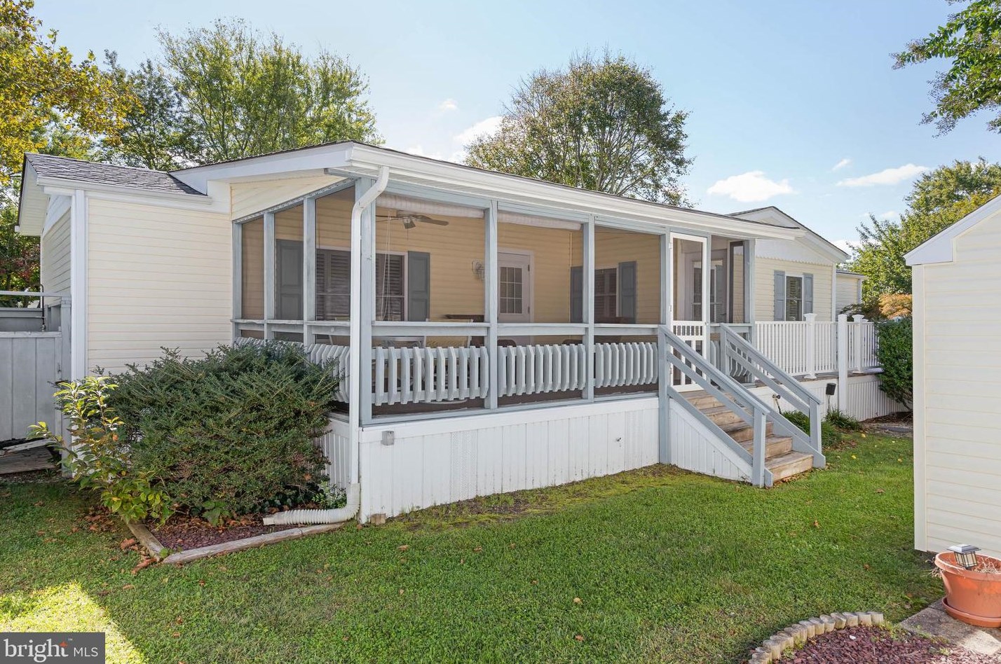 35685 Buttermilk Dr, Rehoboth DE  19971-8731 exterior