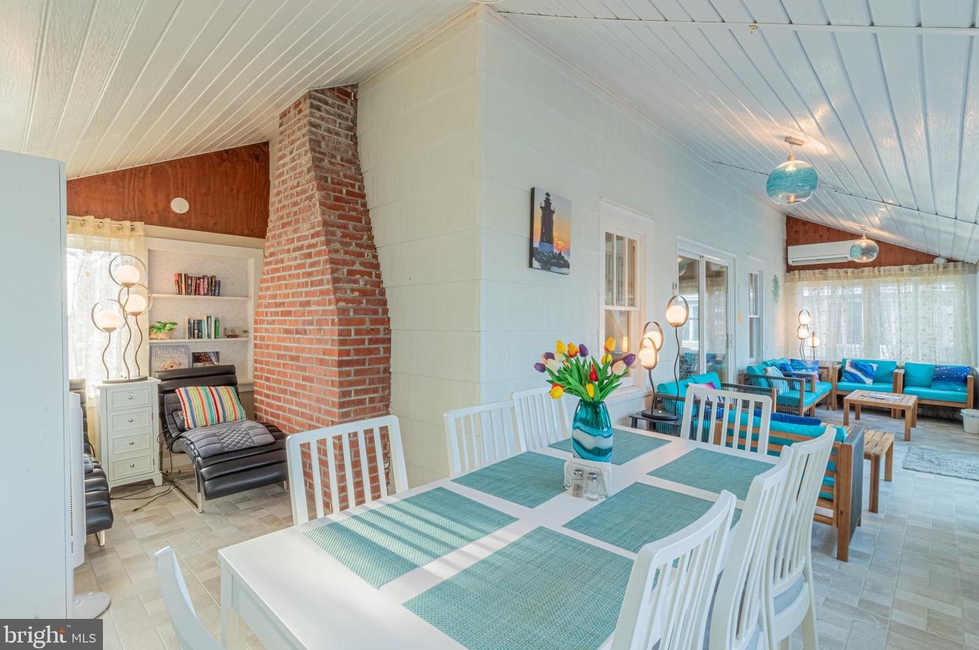 399 Bay Ave, Slaughter Beach DE  19963-4910 exterior