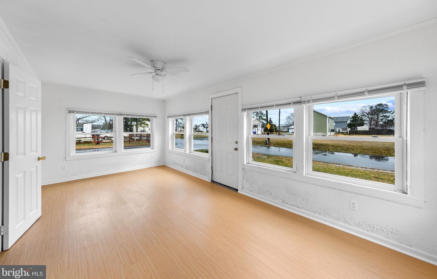 28418 Delaware Ave, Millsboro DE  19966-2583 exterior