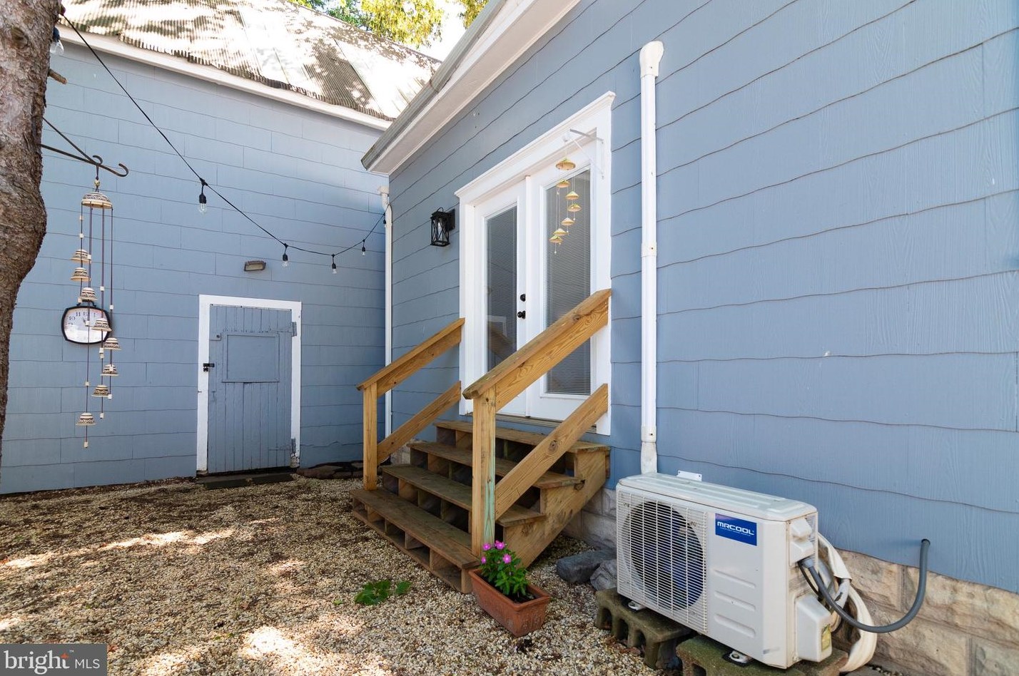 103 Church Ave, Slaughter Beach DE  19963-1020 exterior