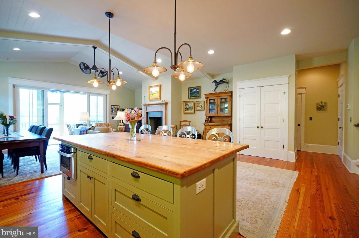 117 Jefferson Ave, Lewes DE 19958-1415 exterior