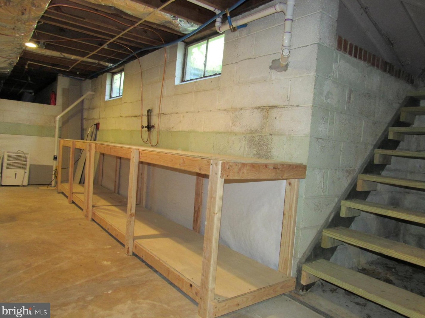 136 Oak Ln Dr, Laurel DE  19956-1461 exterior