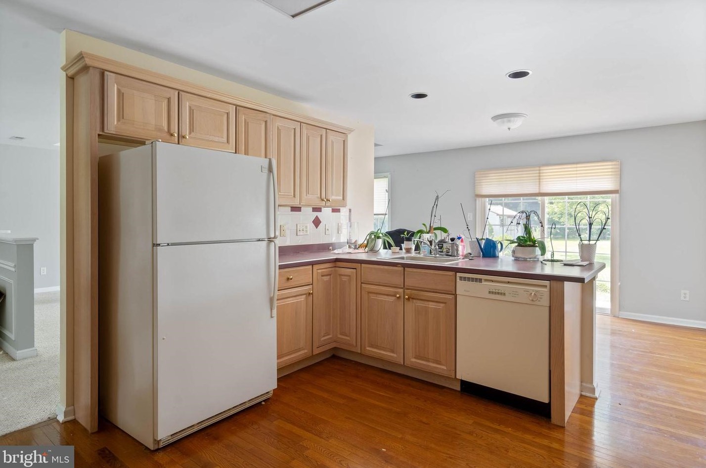 27 Autumnwood Way, Lewes DE  19958-9459 exterior