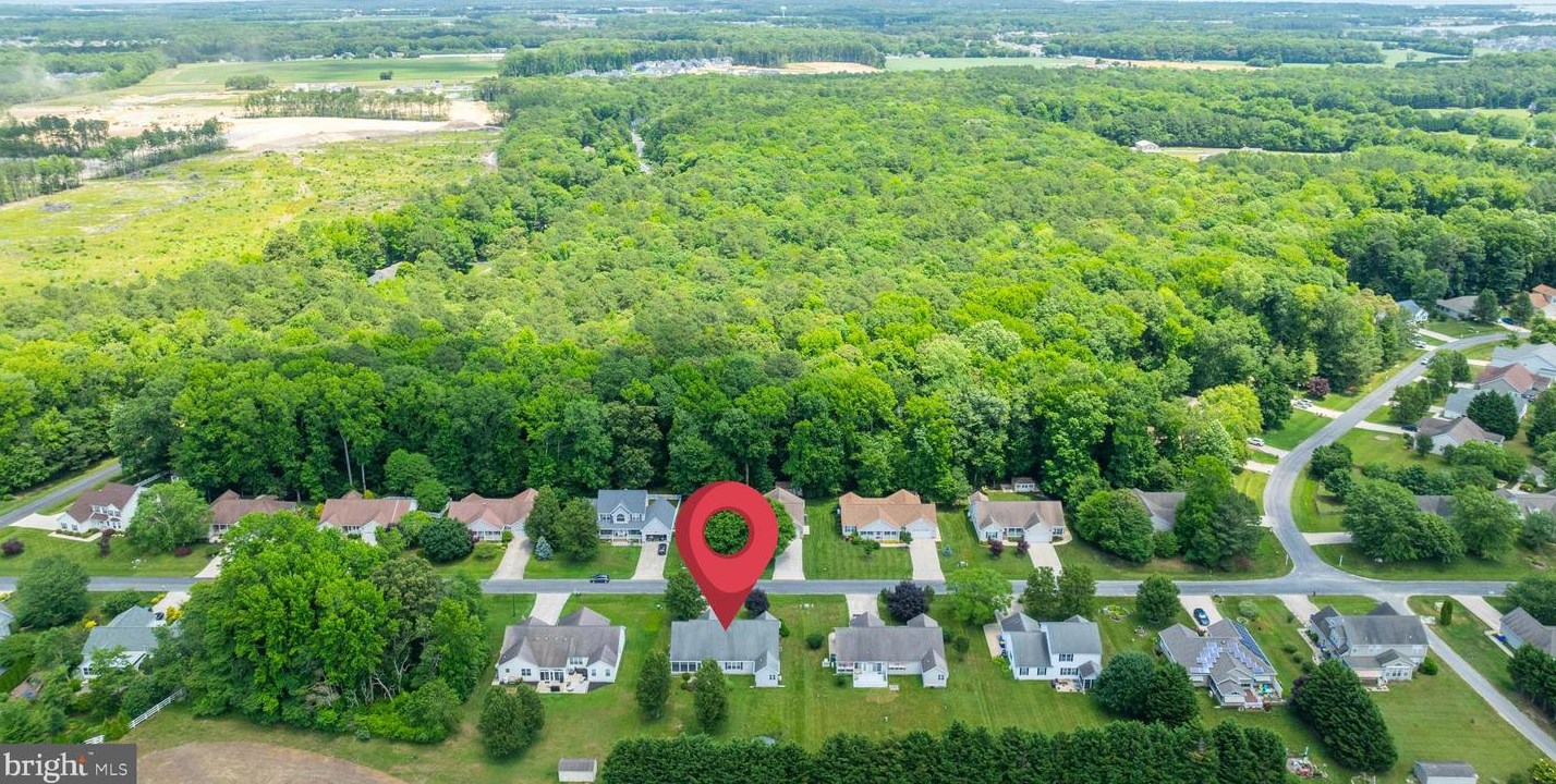 27 Autumnwood Way, Lewes DE  19958-9459 exterior