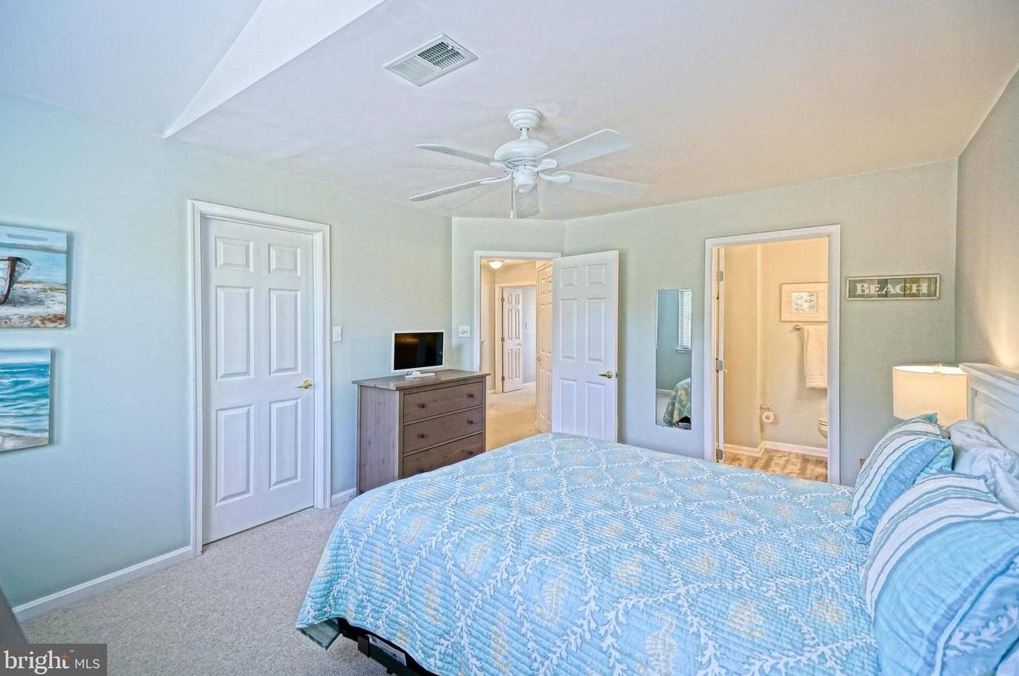 238 Lakeside Dr, Lewes DE 19958-8984 exterior