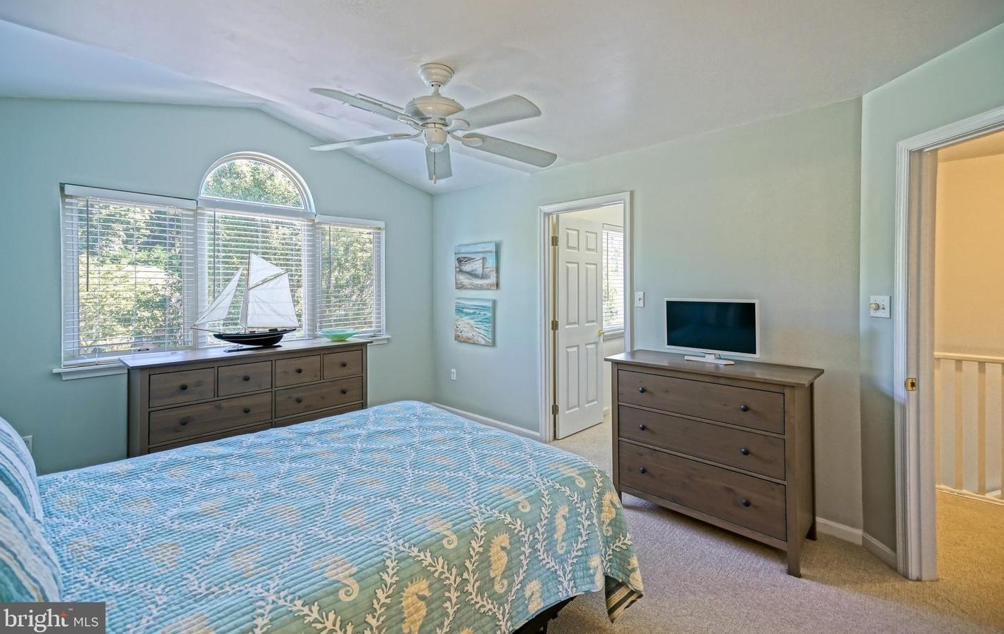 238 Lakeside Dr, Lewes DE 19958-8984 exterior